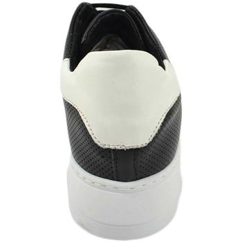 Malu Shoes Sneakers bassa uomo nera in vera pelle riporto bianco dietro e Nero