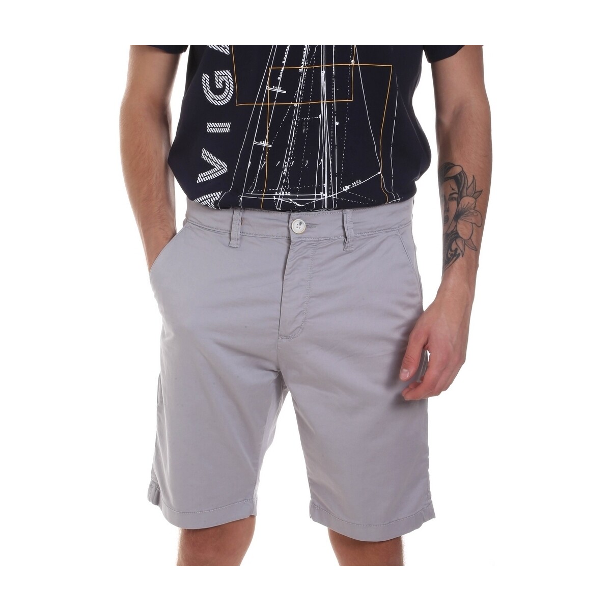 Abbigliamento Uomo Shorts / Bermuda Sseinse PB606SS Grigio