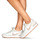 Scarpe Donna Sneakers basse Nike WMNS NIKE VENTURE RUNNER Beige / Rosa