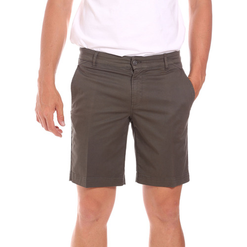 Abbigliamento Uomo Shorts / Bermuda Colmar 0864T 8SP Marrone