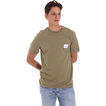 Abbigliamento Uomo T-shirt & Polo Calvin Klein Jeans K10K107281 Verde