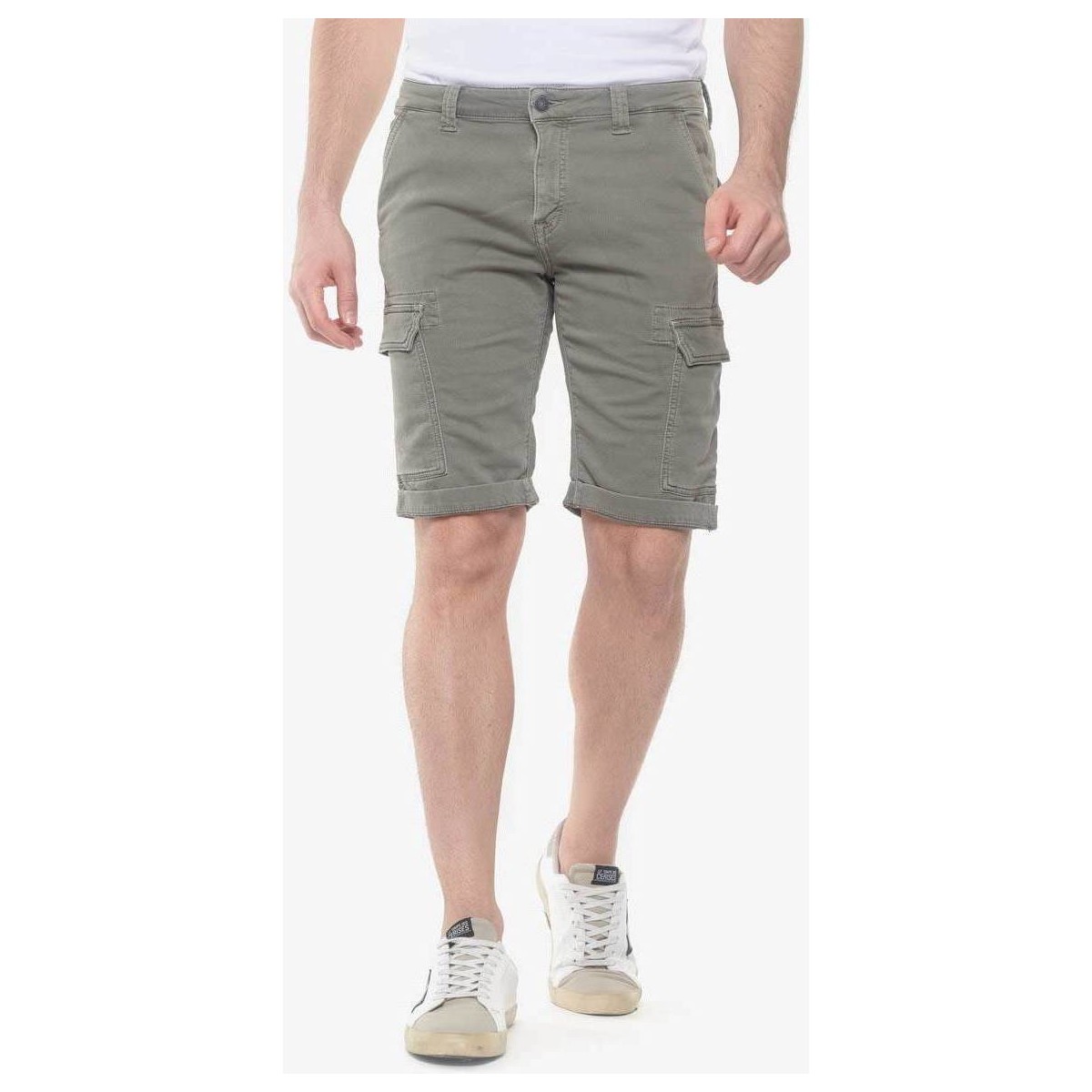 Abbigliamento Uomo Shorts / Bermuda Le Temps des Cerises Bermuda shorts DAMON Verde
