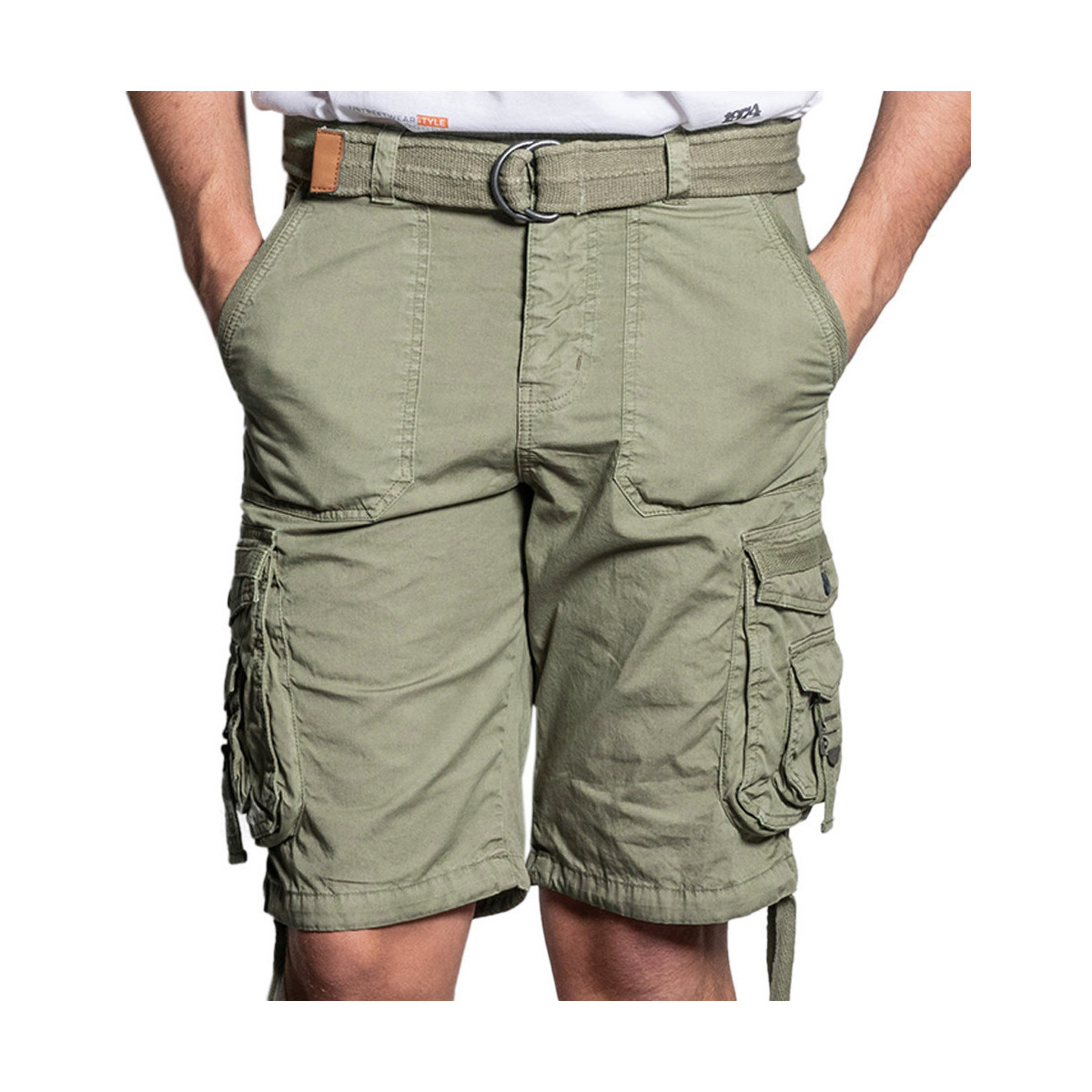 Abbigliamento Uomo Shorts / Bermuda Deeluxe 02T731M Verde