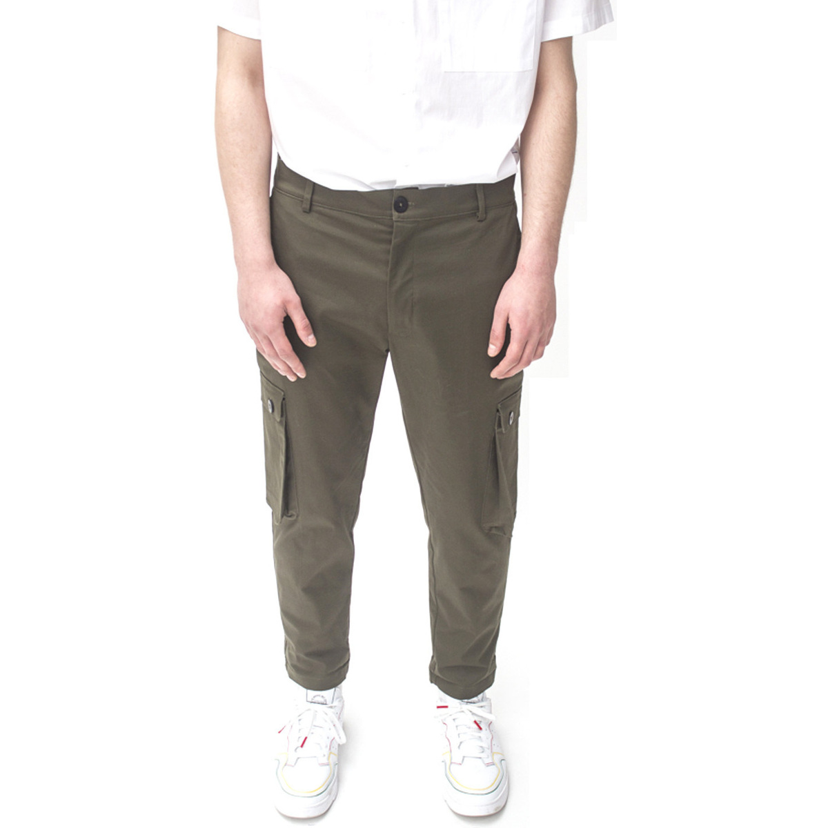 Abbigliamento Uomo Pantaloni C.9.3 -2091C293 Verde