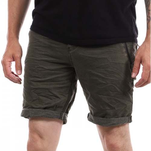 Abbigliamento Uomo Shorts / Bermuda Urban Surface H1326K61710 Verde