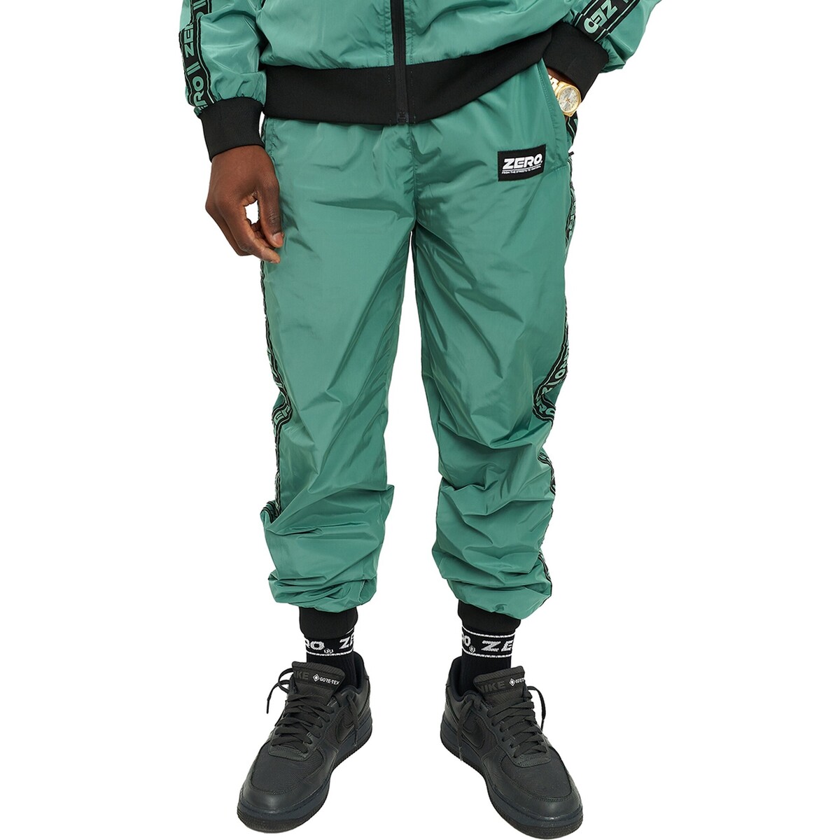 Abbigliamento Uomo Pantaloni Zero  Verde
