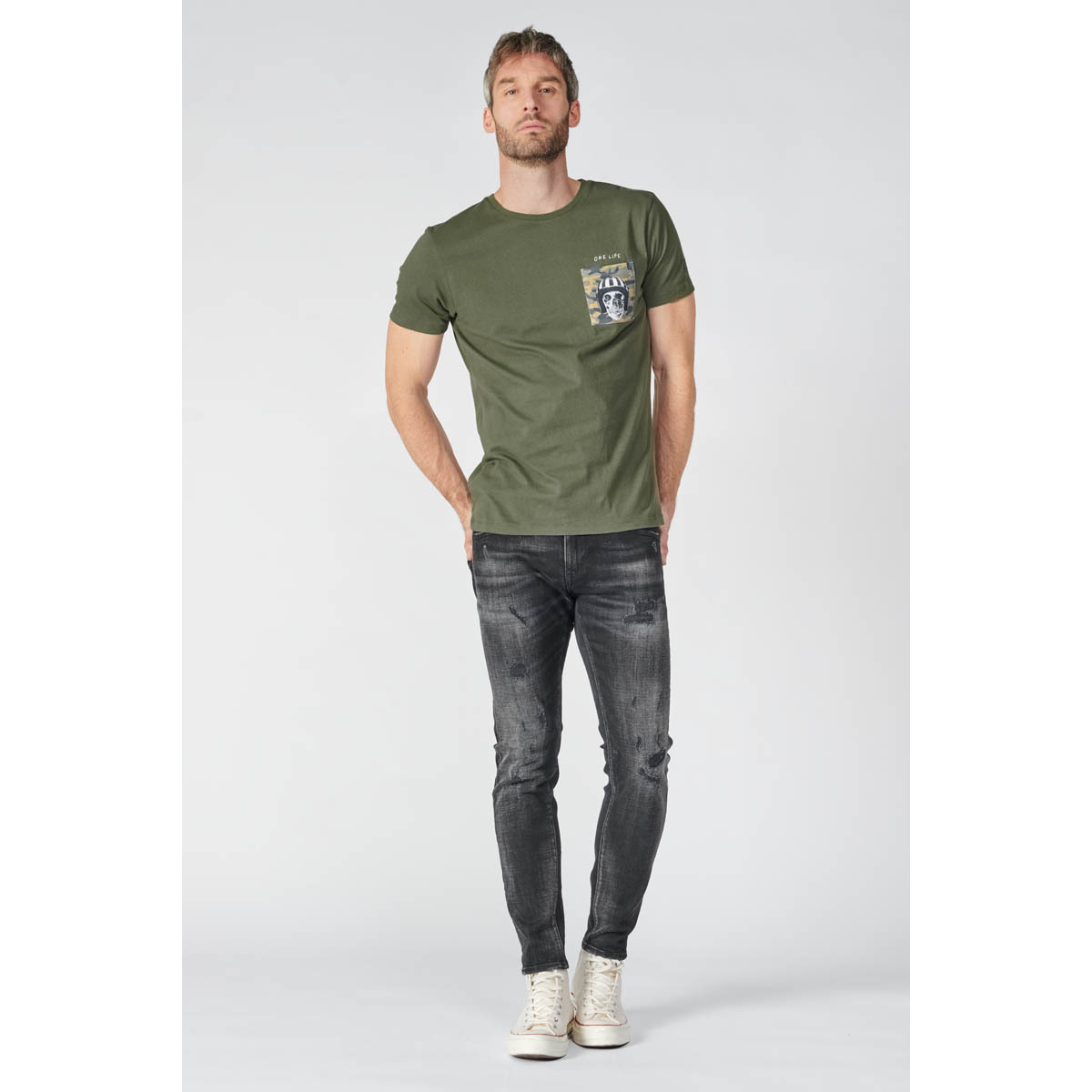 Abbigliamento Uomo T-shirt & Polo Le Temps des Cerises T-shirt KAISER Verde