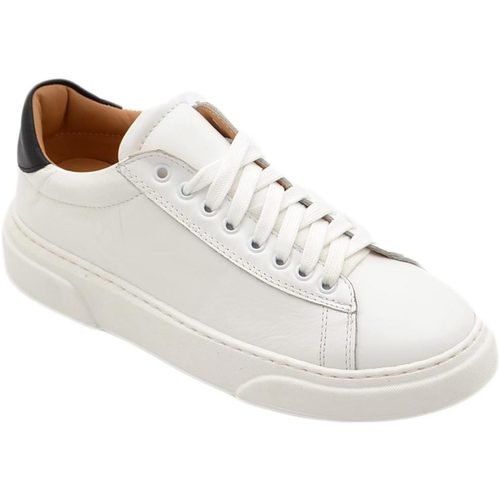 Scarpe Uomo Sneakers basse Malu Shoes Scarpa sneakers bianca con fortino nero Paul 4190 uomo basic ve Bianco