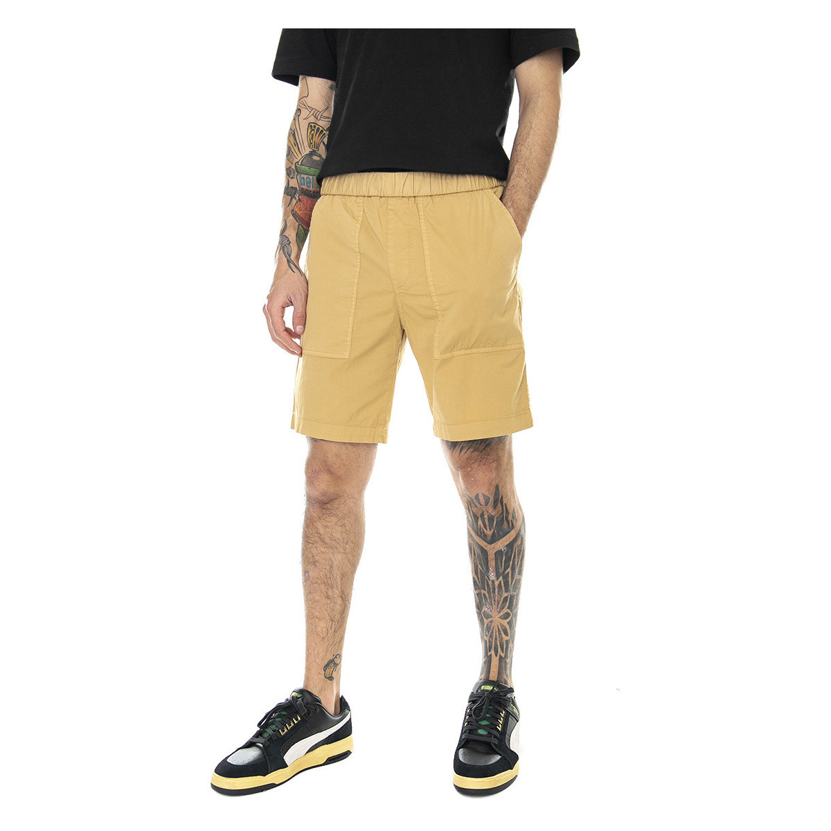 Abbigliamento Uomo Shorts / Bermuda Elvine Garrison Marrone