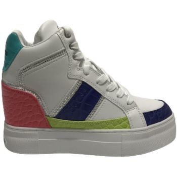 Scarpe Donna Sneakers Guess Sneaker DS23GU18 Multicolore
