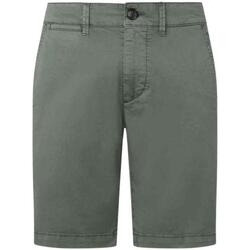 Abbigliamento Uomo Shorts / Bermuda Pepe jeans  Verde