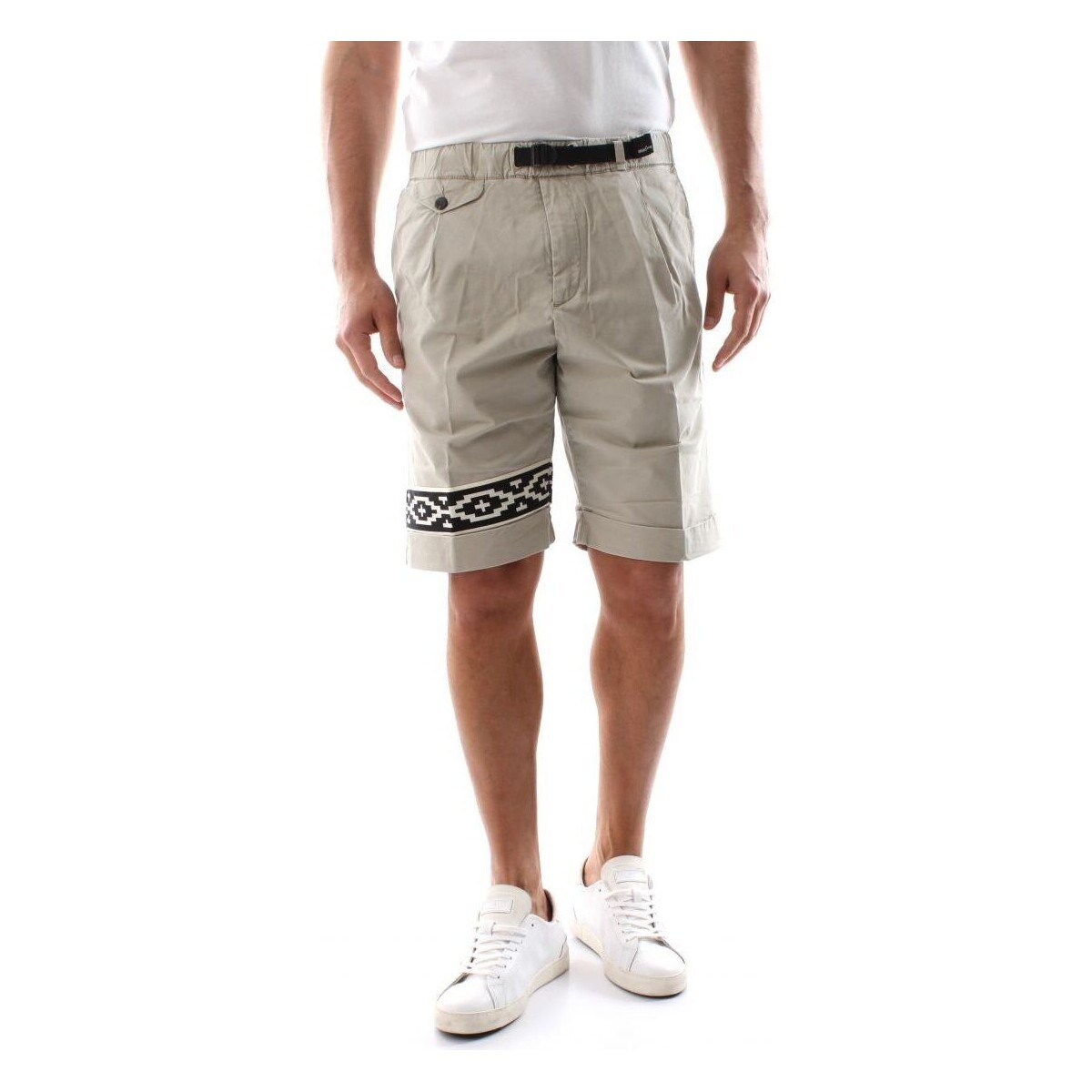 Abbigliamento Uomo Shorts / Bermuda White Sand 23SU57 70-20 Beige