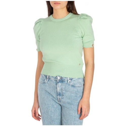 Abbigliamento Donna T-shirt maniche corte Guess ATRMPN-40038 Verde