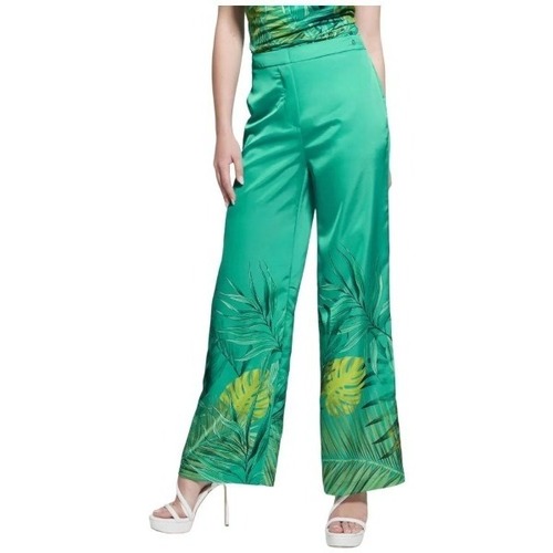 Abbigliamento Donna Pantaloni Guess ATRMPN-40043 Verde
