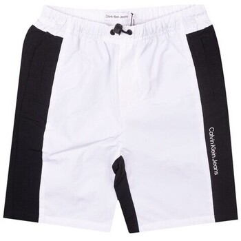 Abbigliamento Bambino Pantaloni Calvin Klein Jeans BLOCK PRINT CLR-REVEAL SHORTS Bianco