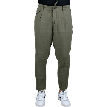 Abbigliamento Uomo Pantaloni da completo Markup MK995109 Verde