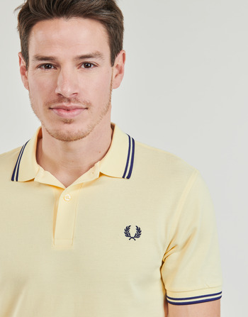 Fred Perry TWIN TIPPED FRED PERRY SHIRT Giallo / Marine