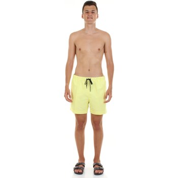 Abbigliamento Uomo Shorts / Bermuda Tommy Hilfiger UM0UM02299 Giallo