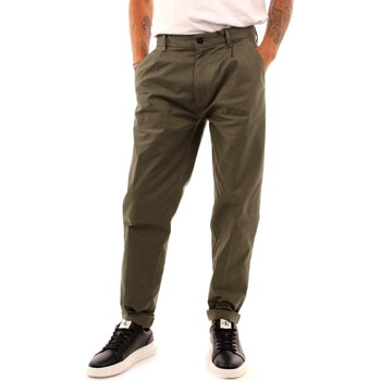 Abbigliamento Uomo Chino Calvin Klein Jeans K10K111490 Verde