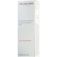 Bellezza Uomo Idratanti & nutrienti Shiseido Total Revitalizer Light Fluid 70ml Total Revitalizer Light Fluid 70ml
