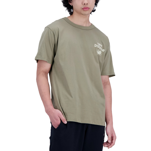 Abbigliamento Uomo T-shirt & Polo New Balance NBMT31518CGN Verde