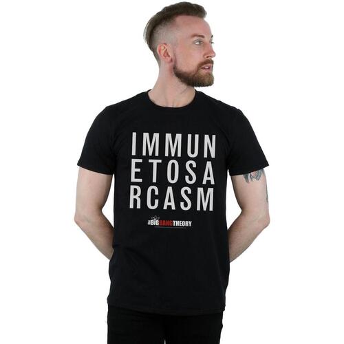 Abbigliamento Uomo T-shirts a maniche lunghe The Big Bang Theory Immune To Sarcasm Nero