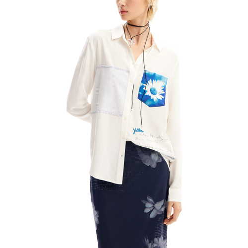Abbigliamento Donna Top / Blusa Desigual 24SWCW21 Bianco