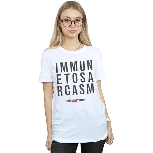 Abbigliamento Donna T-shirts a maniche lunghe The Big Bang Theory Immune To Sarcasm Bianco
