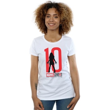 Abbigliamento Donna T-shirts a maniche lunghe Marvel Studios 10 Years Scarlet Witch Bianco