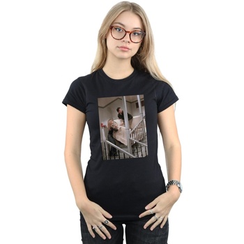 Image of T-shirts a maniche lunghe Friends Sofa Stairs Photo