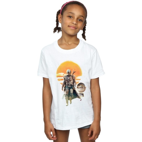 Abbigliamento Bambina T-shirts a maniche lunghe Disney The Mandalorian Sunset Poster Bianco