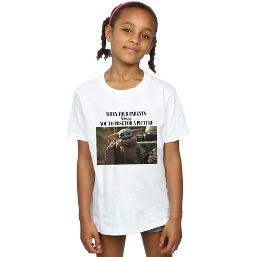 Abbigliamento Bambina T-shirts a maniche lunghe Disney The Mandalorian Force Picture Bianco