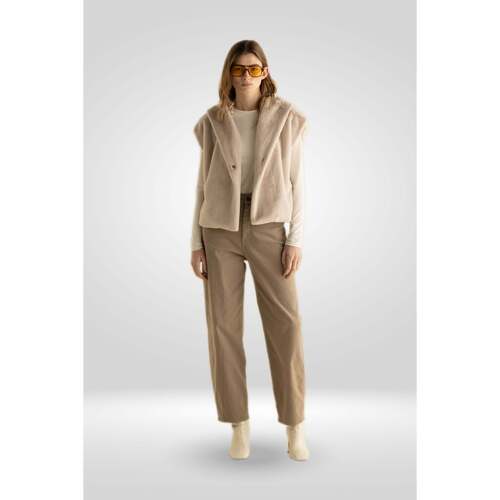 Abbigliamento Donna Giacche / Blazer European Culture Gilet in Ecopelliccia 75A0 6110 Grigio