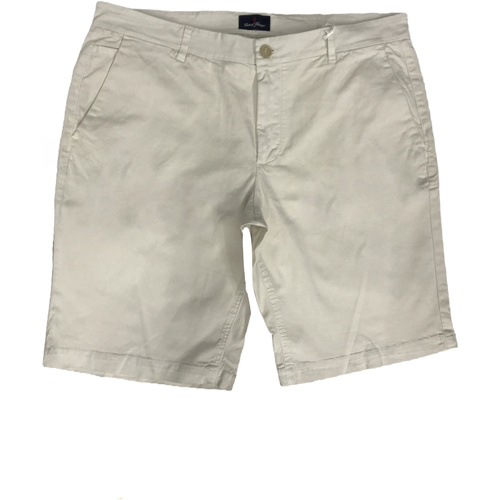 Abbigliamento Uomo Shorts / Bermuda Conte Of Florence 00207 Bianco