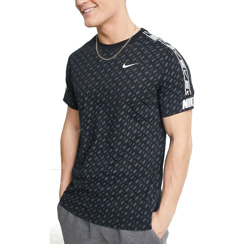 Abbigliamento Uomo T-shirt maniche corte Nike DD3777 Nero