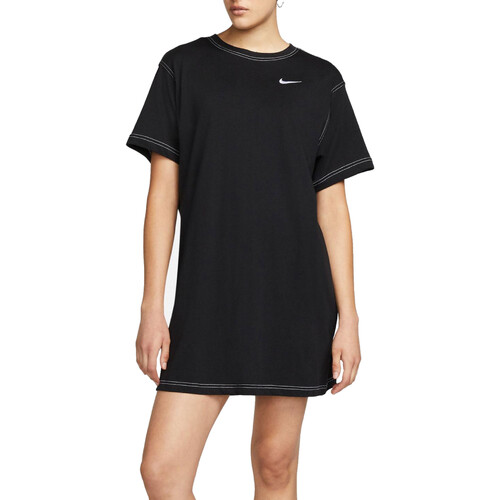 Abbigliamento Donna T-shirt maniche corte Nike DM6191 Nero