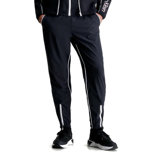 Abbigliamento Uomo Pantaloni Calvin Klein Jeans 00GMF3P616 Nero