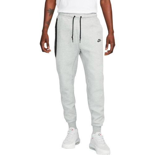 Abbigliamento Uomo Pantaloni da tuta Nike FB8002 Grigio