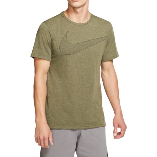 Abbigliamento Uomo T-shirt maniche corte Nike BV2860 Verde