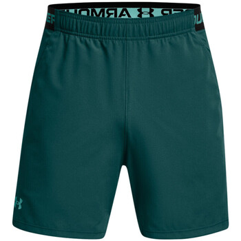 Abbigliamento Uomo Shorts / Bermuda Under Armour 1373718 Verde