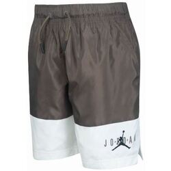 Abbigliamento Bambino Shorts / Bermuda Nike 95C107-X79 Marrone
