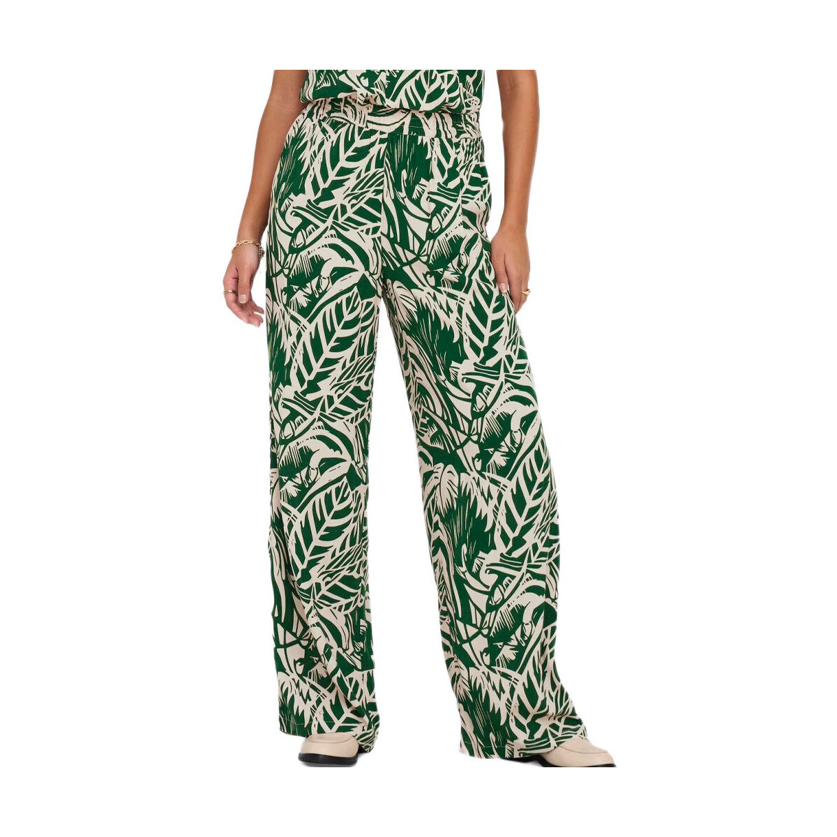 Abbigliamento Donna Pantaloni JDY 15295021 Verde