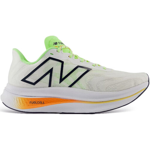 Scarpe Uomo Running / Trail New Balance FUELCELL SUPERCOMP TRAINER V2 Bianco