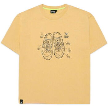 Image of T-shirt & Polo Munich T-shirt sneakers 2507227 Yellow