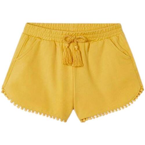 Abbigliamento Bambina Shorts / Bermuda Mayoral  Giallo
