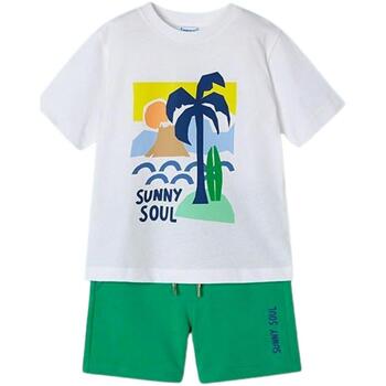 Abbigliamento Bambino Shorts / Bermuda Mayoral  Bianco