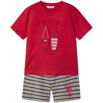 Abbigliamento Bambino Shorts / Bermuda Mayoral  Rosso