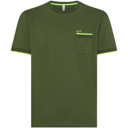 Abbigliamento Uomo T-shirt maniche corte Sun68 T-SHIRT PE SMALL STRIPES ON CUFFS S/S Verde