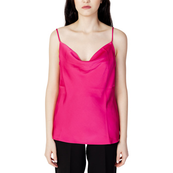 Abbigliamento Donna Top / T-shirt senza maniche Vila VIRAVENNA SINGLET STRAP TOP 14085600 Rosso