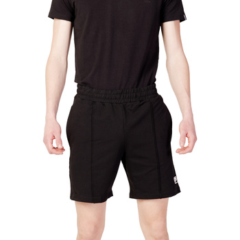 Abbigliamento Uomo Shorts / Bermuda Fila BOYABAT shorts FAM0322 Nero